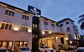 Sany Rosa Hotel
